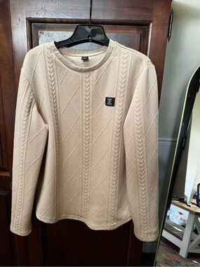 Men’s Neutral Cable Knit Crewneck Sweater shirt, Large